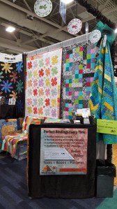 Brilliant Bindings demo and quilts.
