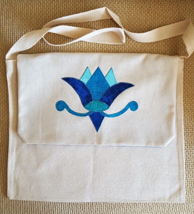 messenger bag with light points